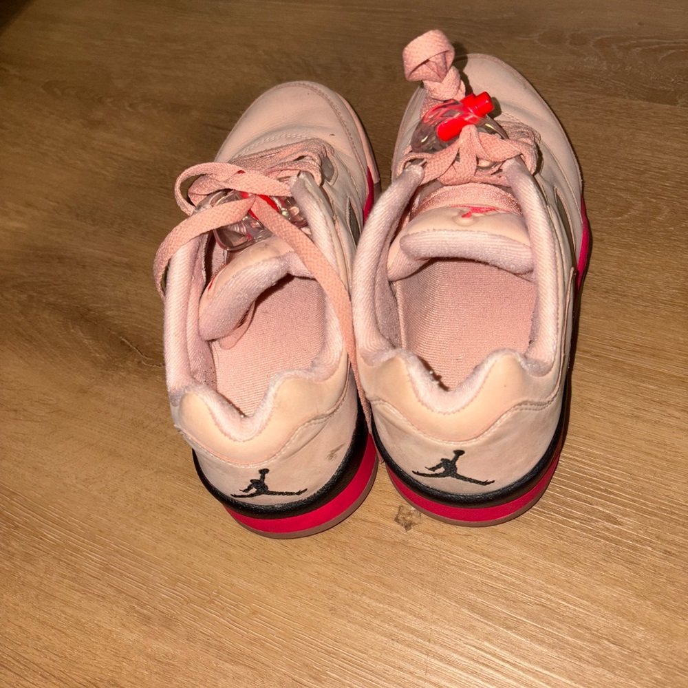 Jordan womens size 7 Pink Sneakers